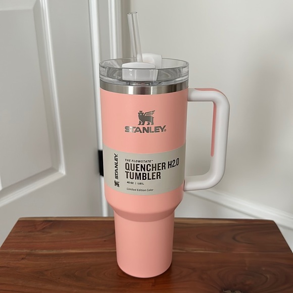 Stanley 40oz Tumbler - Picture 2 of 7